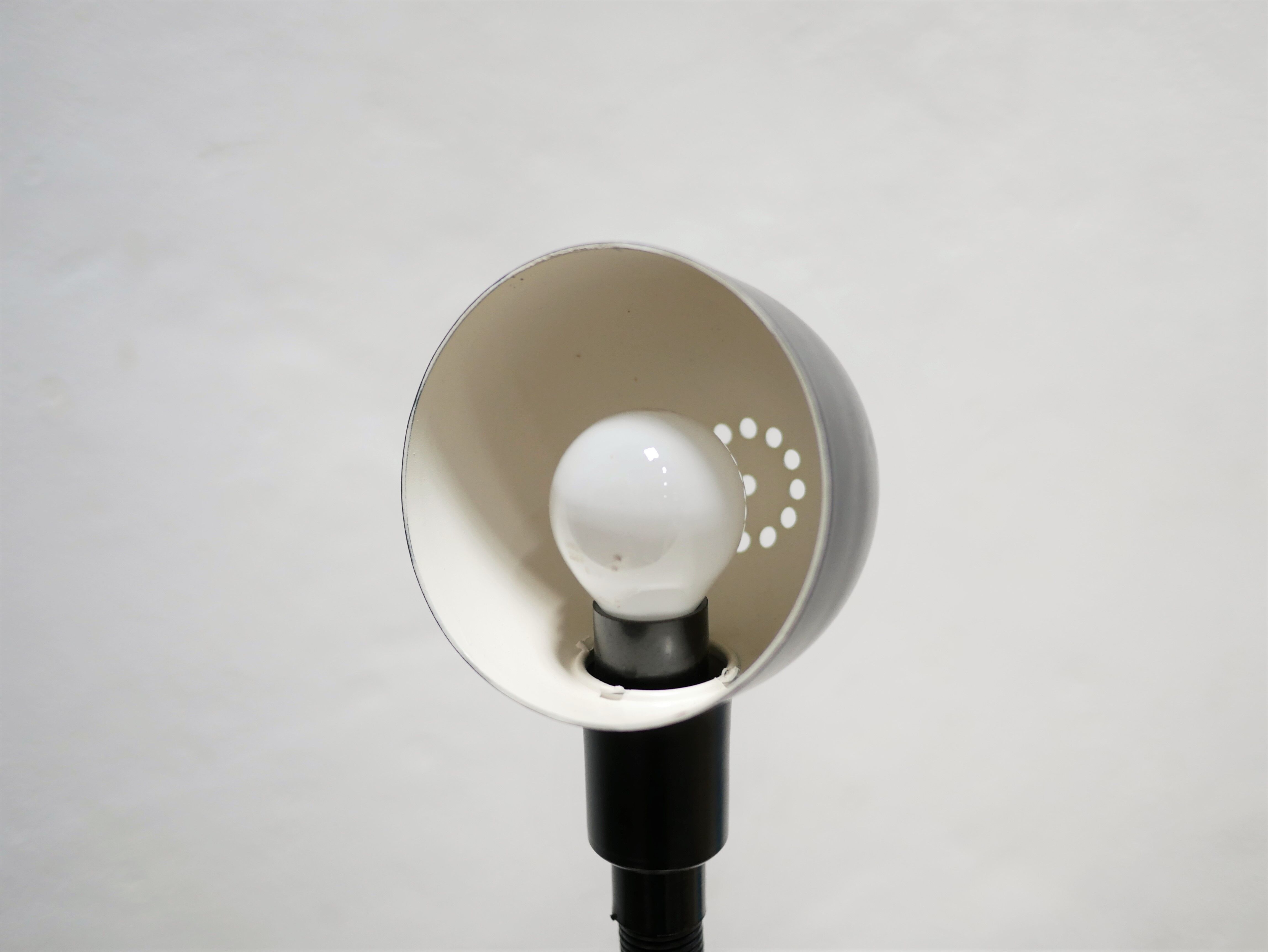 Black Vintage Hebi Snake Desk Lamp