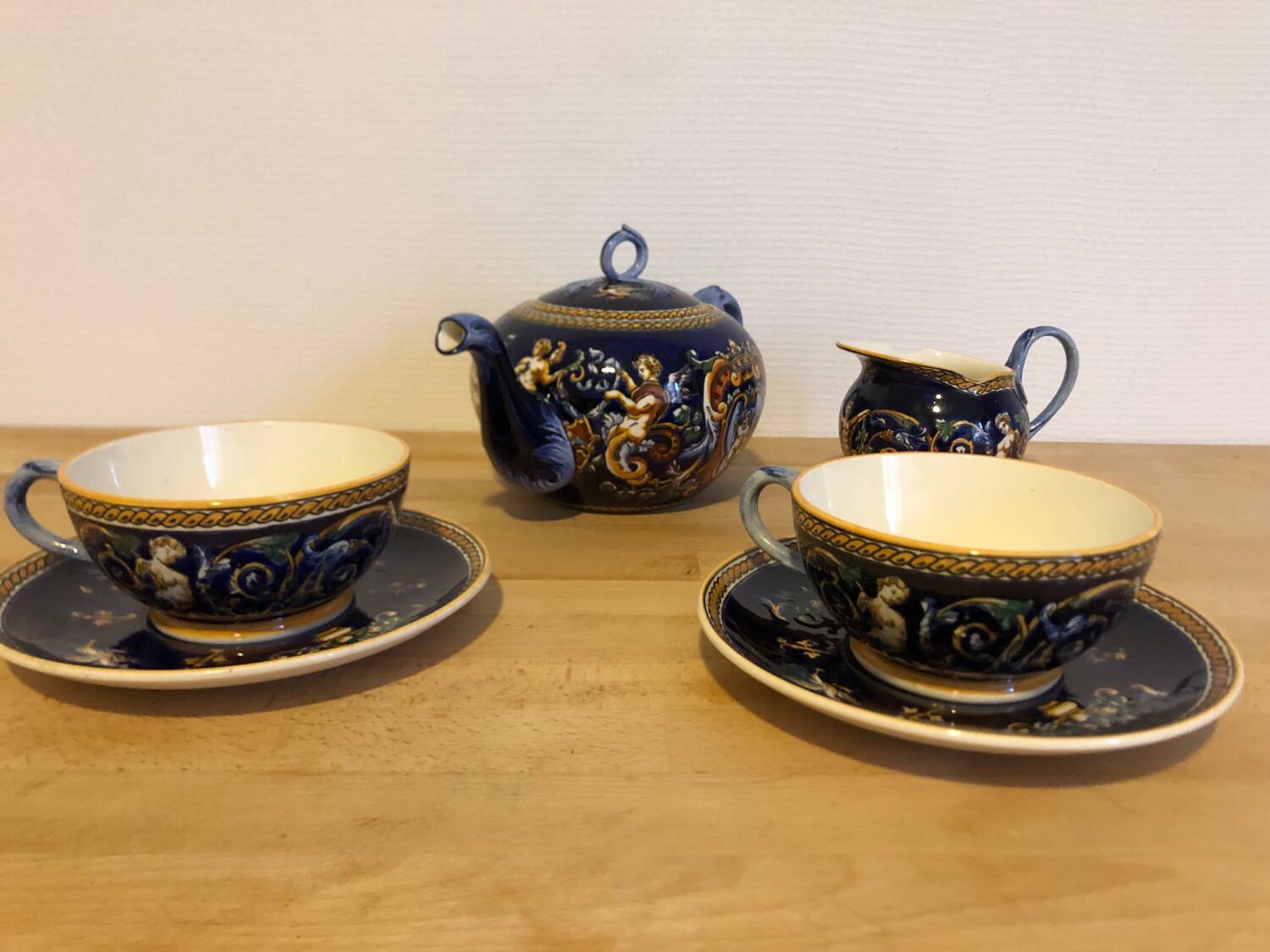 Gien Renaissance tea service
