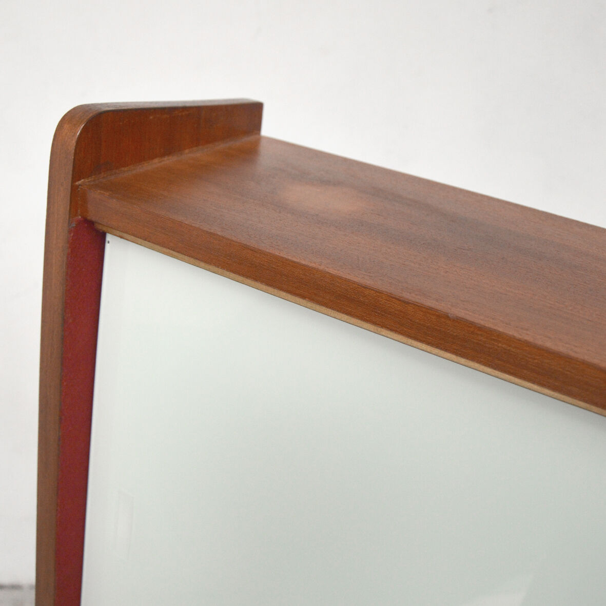 Shelf with winged feet, 1950