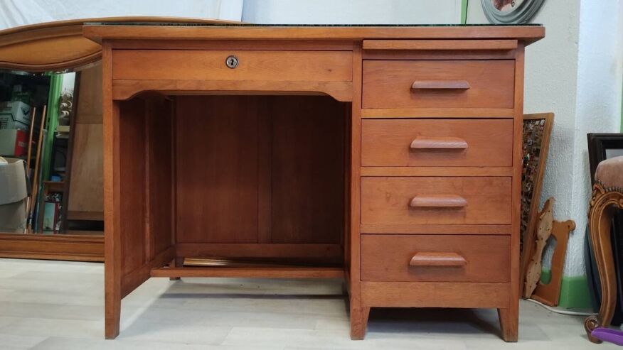 Bureau en bois massif