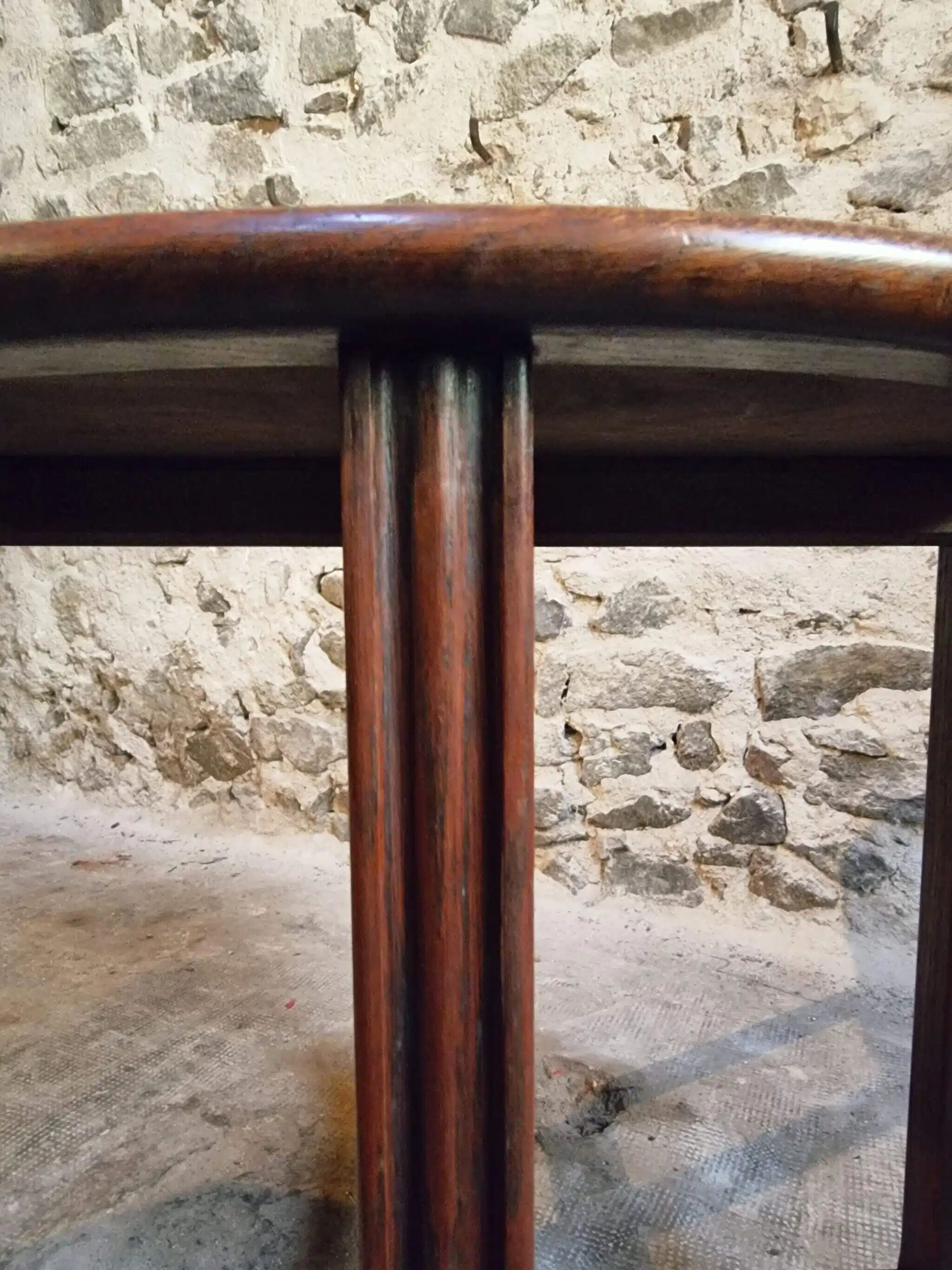 Vintage oak nesting tables set, round coffee table from the 1960s with two integrated side tables.