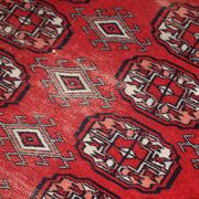 Tapis Vintage Bukhara Uzbek en Laine, Années 1960, Élégance Authentique