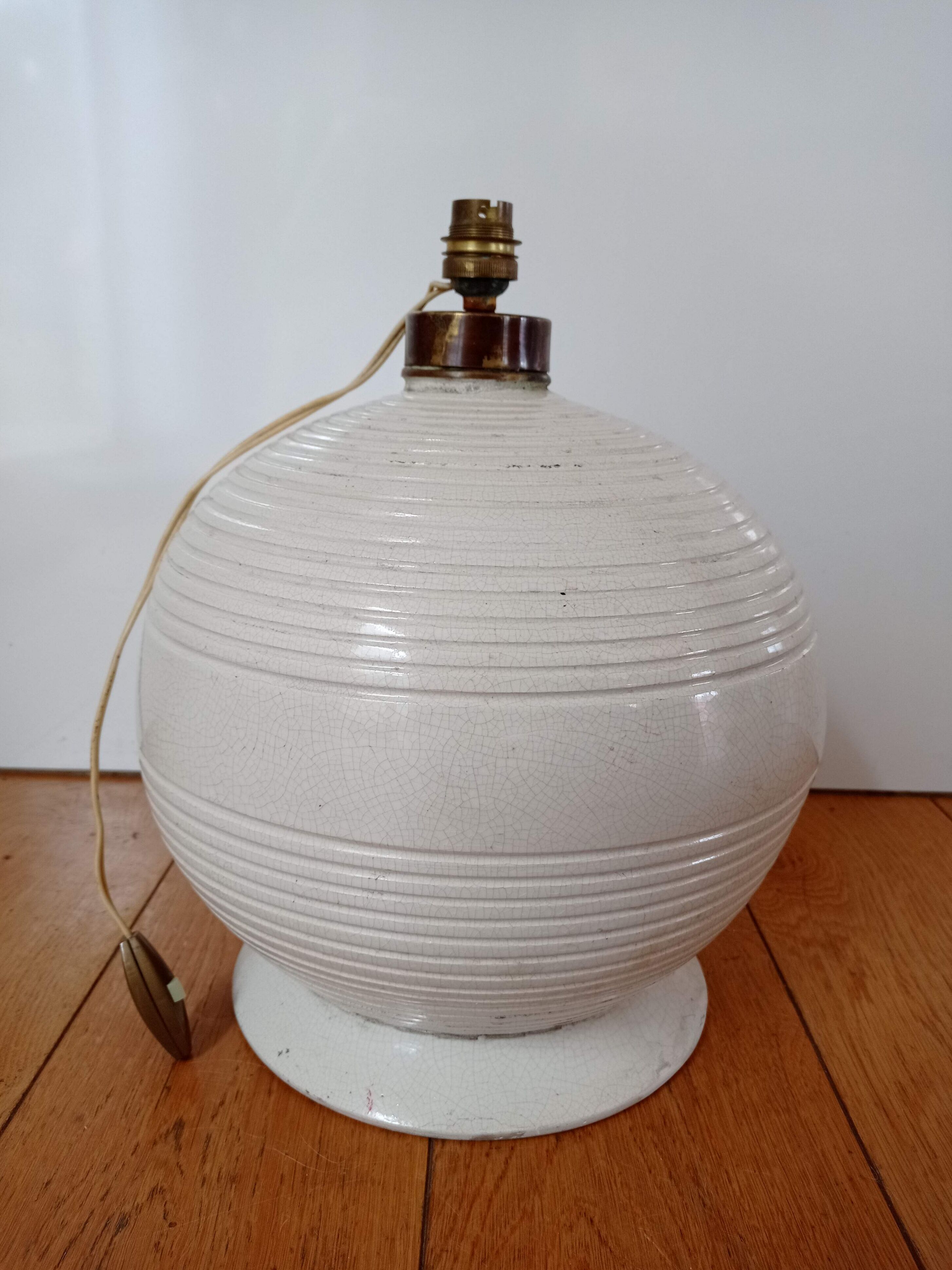 Art deco lamp