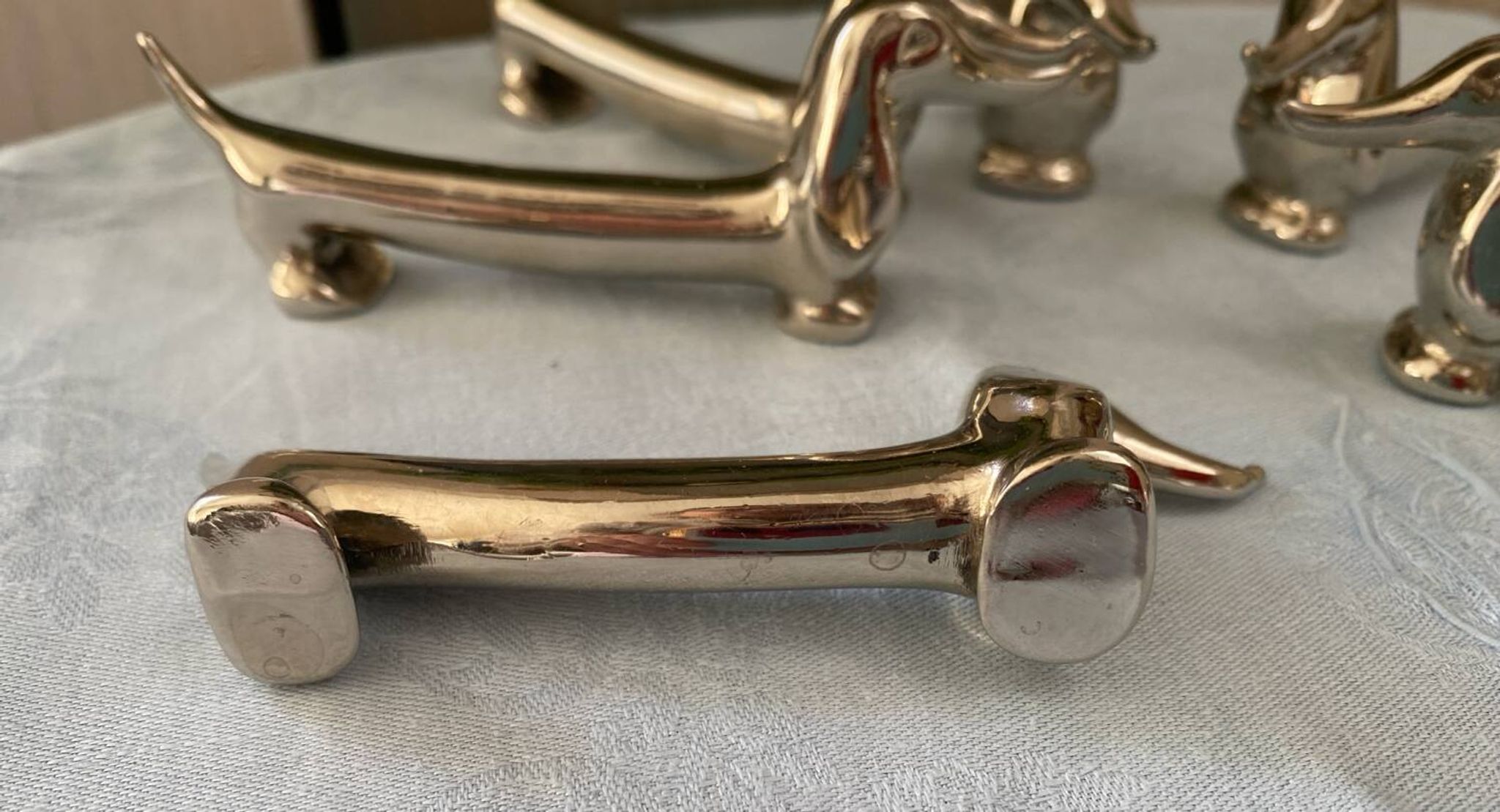 Lot de 6 Porte-couteaux teckel V. Bugatti vintage