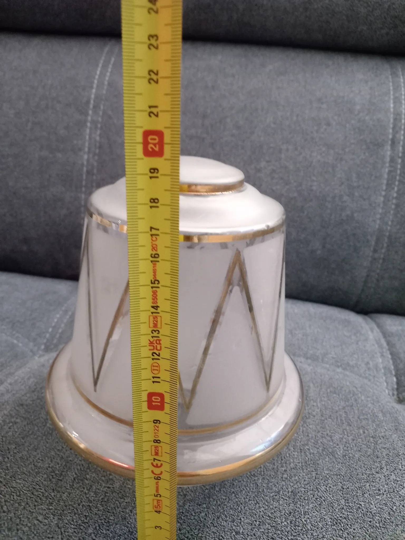 Lampshade / globe art and decor