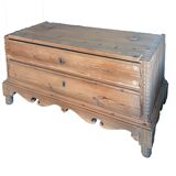 Large 19th century Scandinavian pine chest of drawers