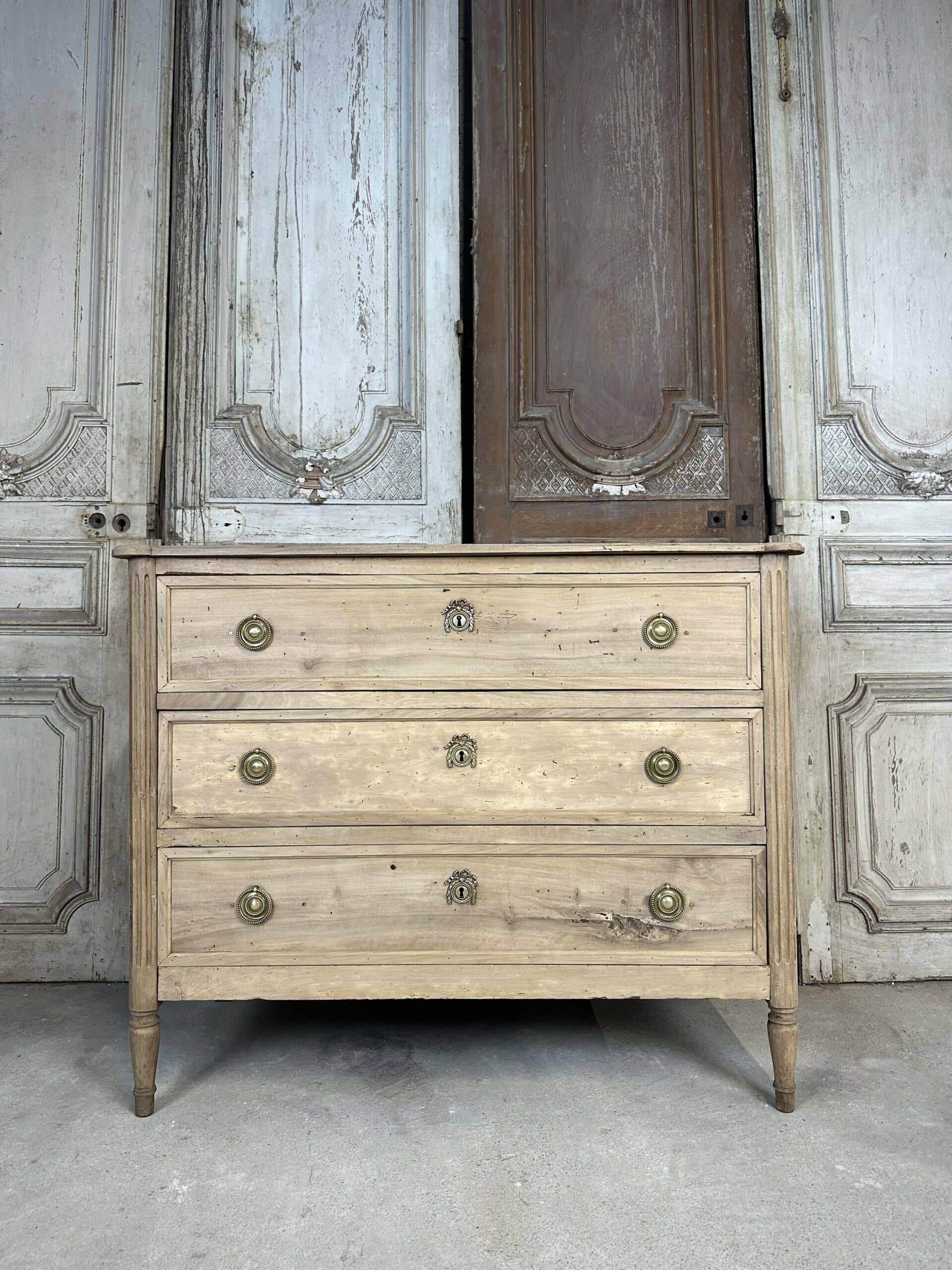 Louis XVI chest of drawers in bleached walnut circa 1800