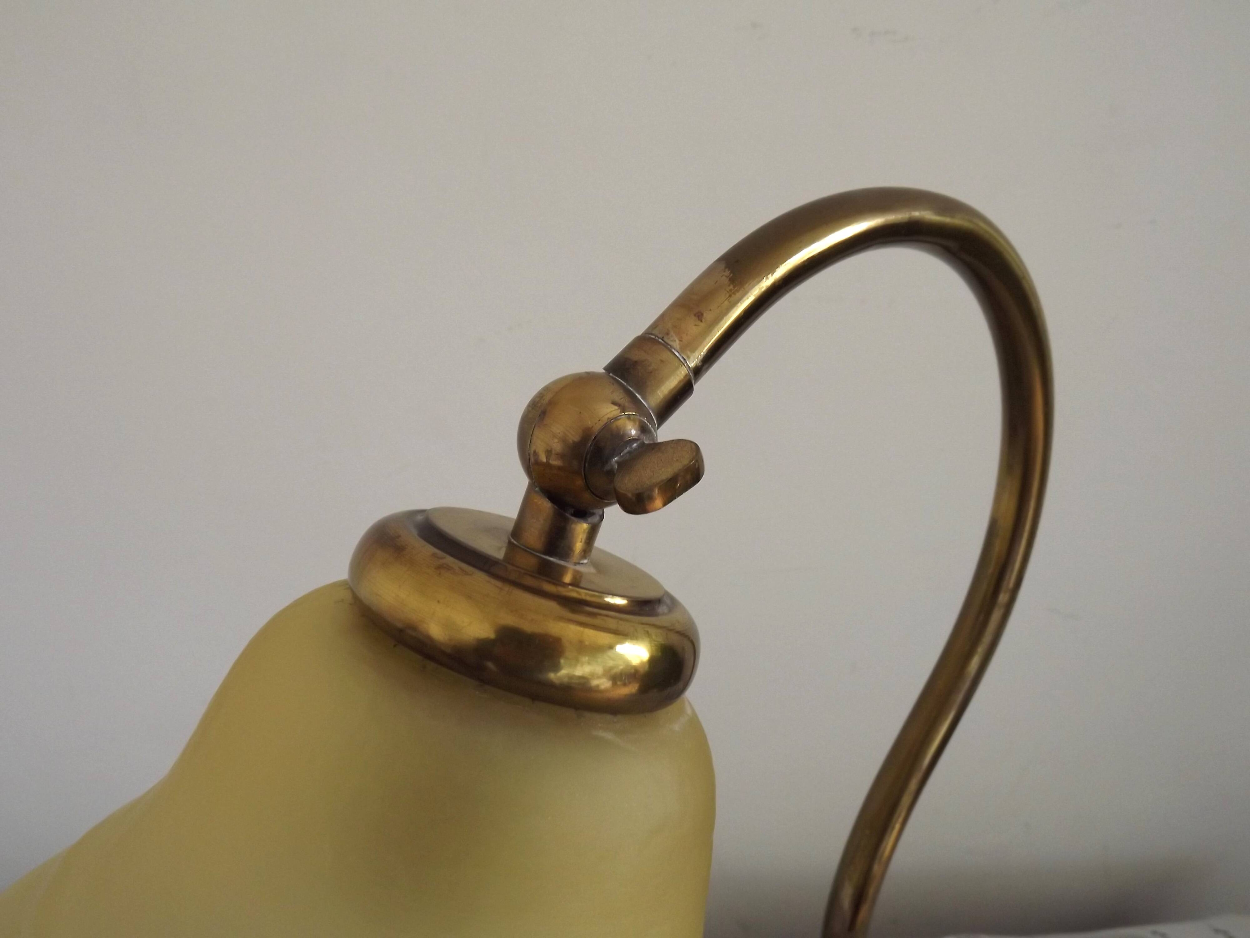 French Vintage Brass Goose Neck Table Lamp Patterned Glass Shade 5353