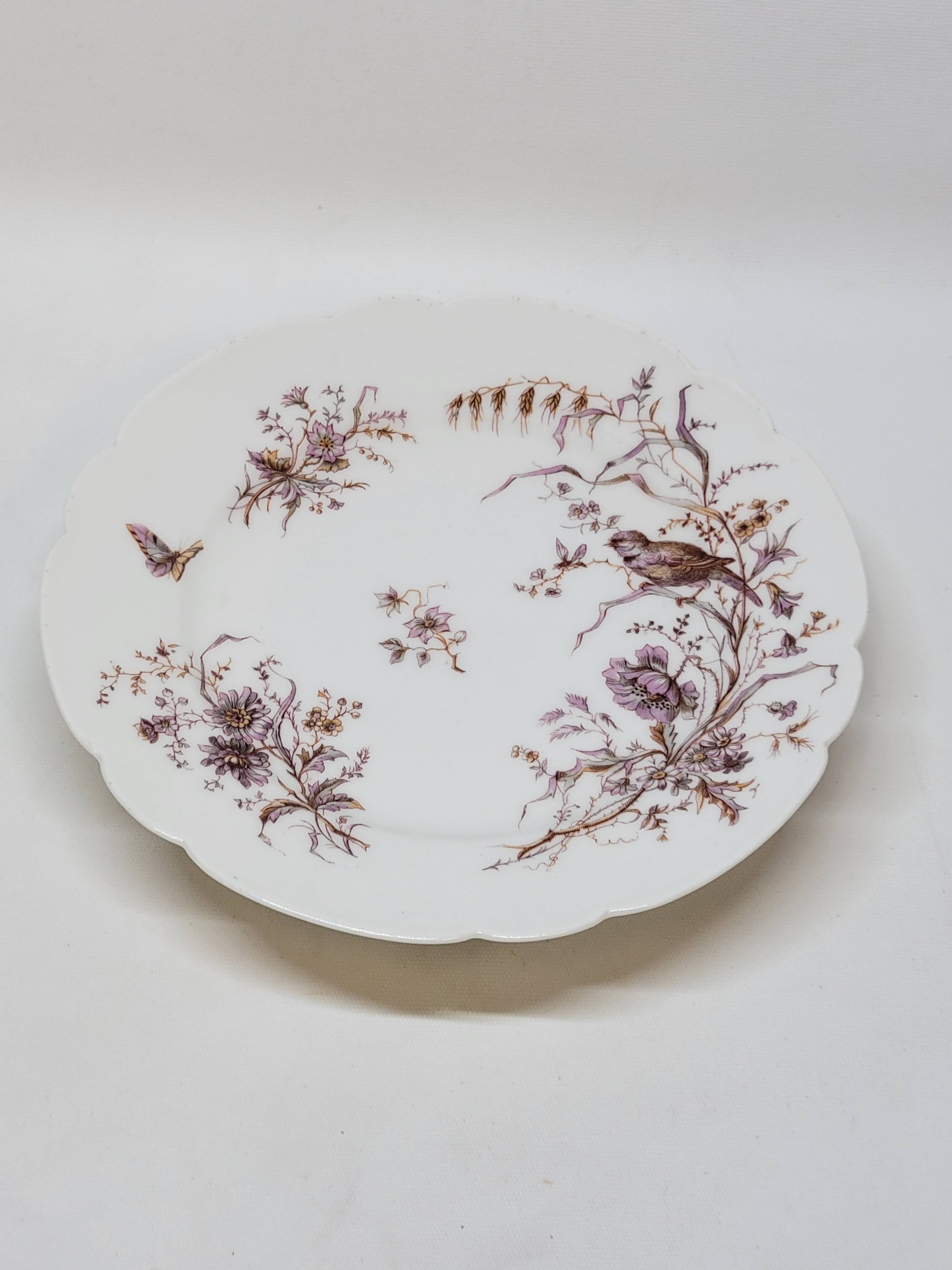 Superb Plate Dish on Pedestal 19th Century White Porcelain Bird Decor