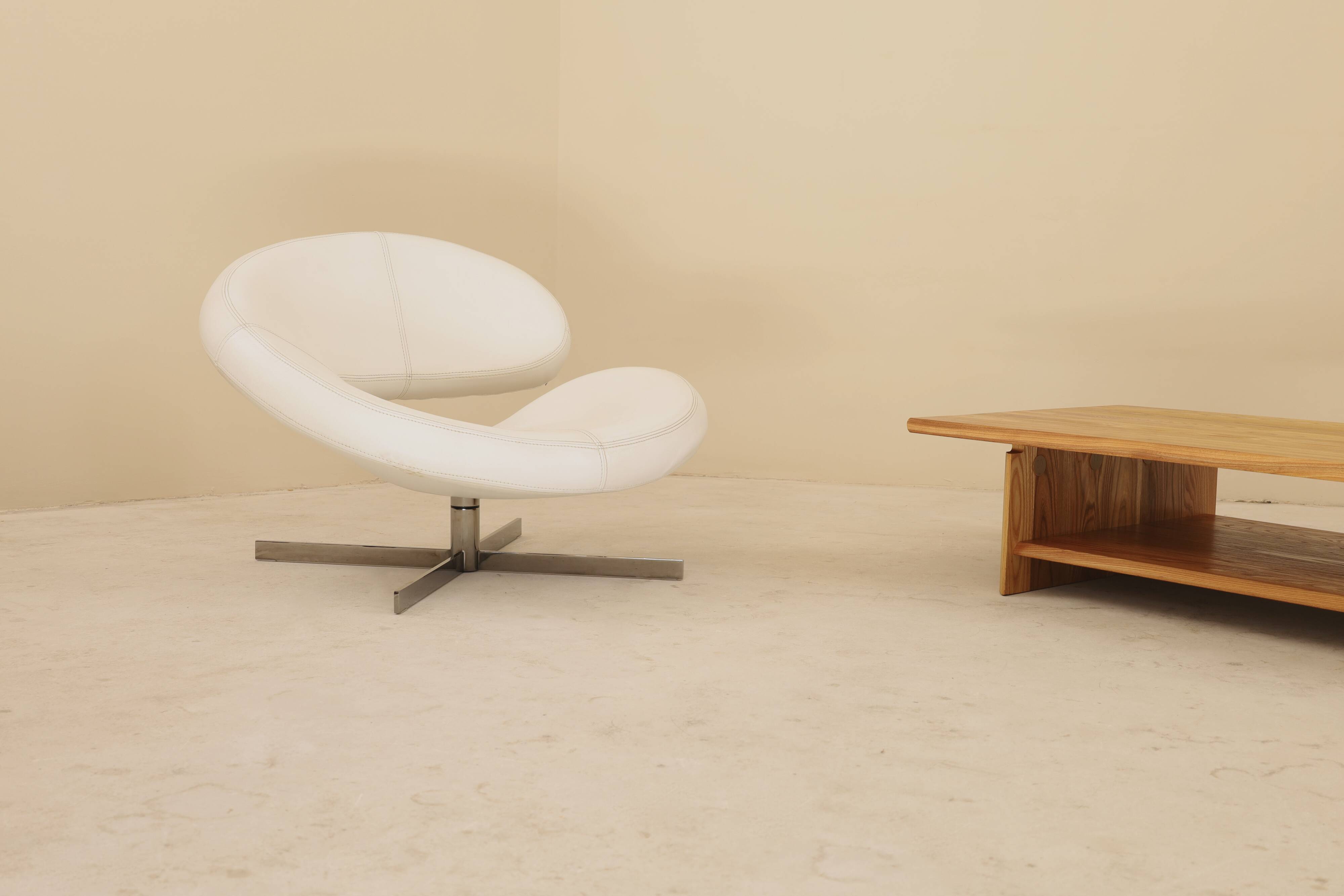 Nuage leather armchair, Roche Bobois, France, 1990s