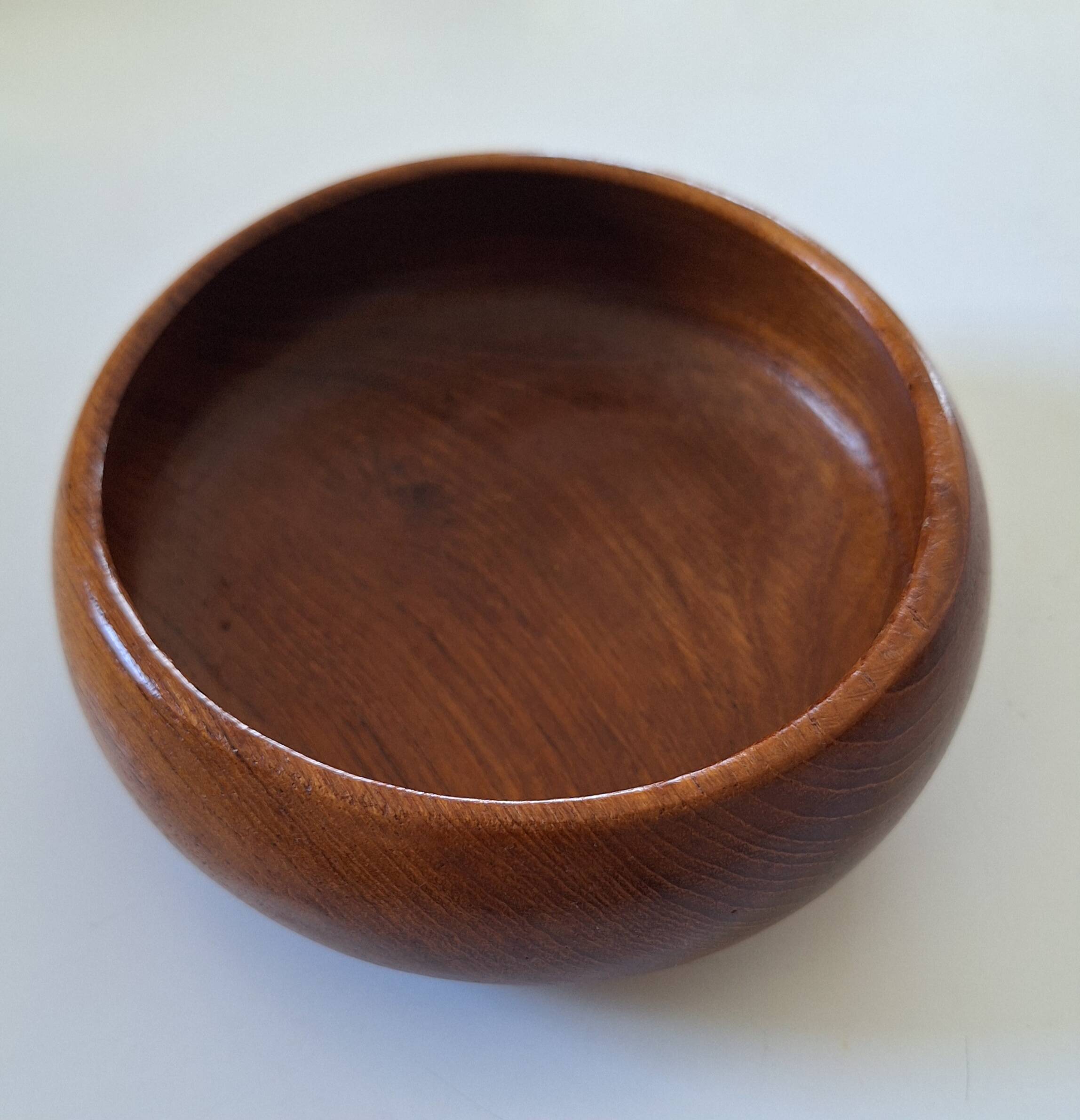 Scandinavian teak aperitif or emptying dish, vintage 60s