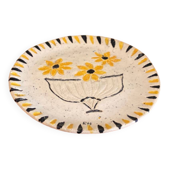 Handcrafted plate