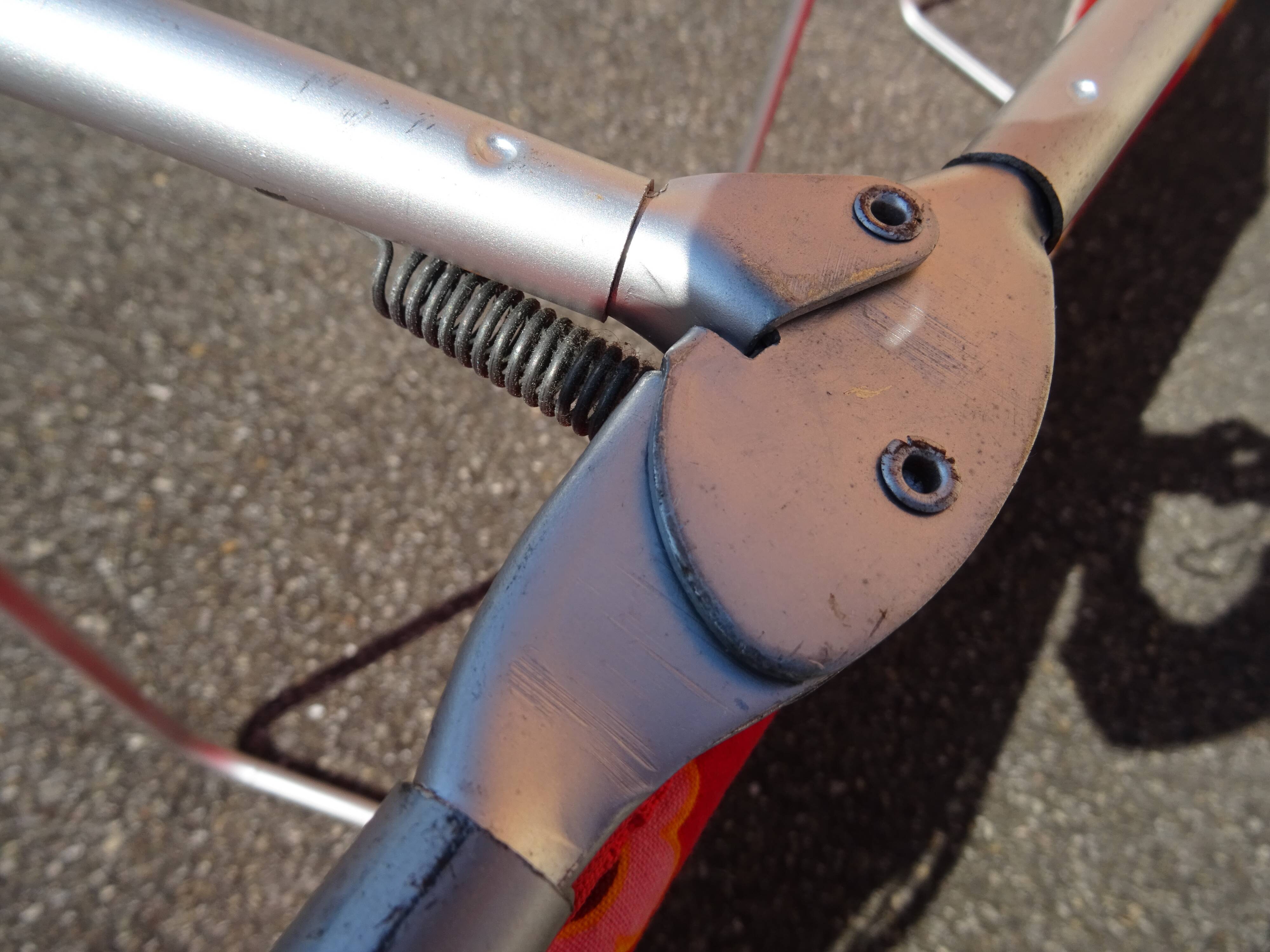 Folding sunbed lounger vintage flower camp bed