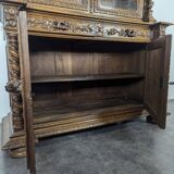 Renaissance style hunting cabinet in walnut