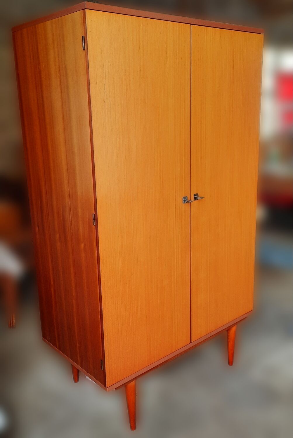 Wardrobe - wardrobe 2 doors mid-century