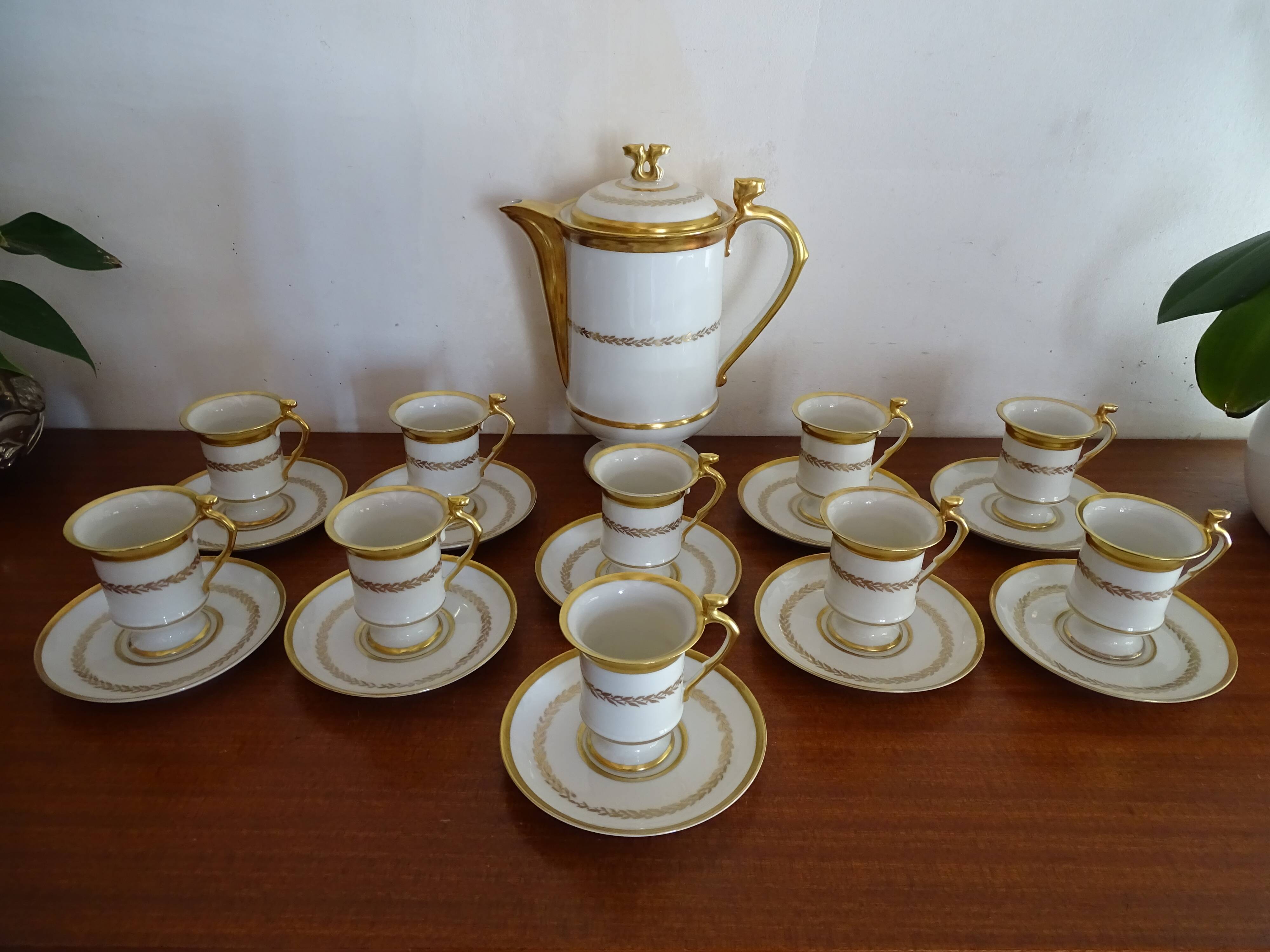 Porcelain coffee service Limoges Chapus frères - Empire Napoleon style - 10 pers