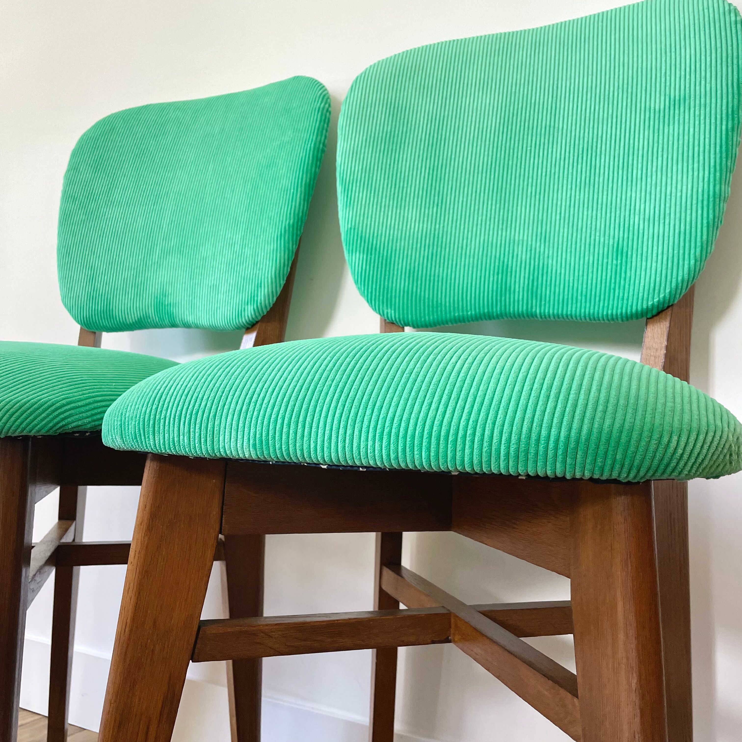 Pair of chairs 70s