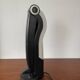 Luminaire Toucan en noir et blanc HT Huang Design