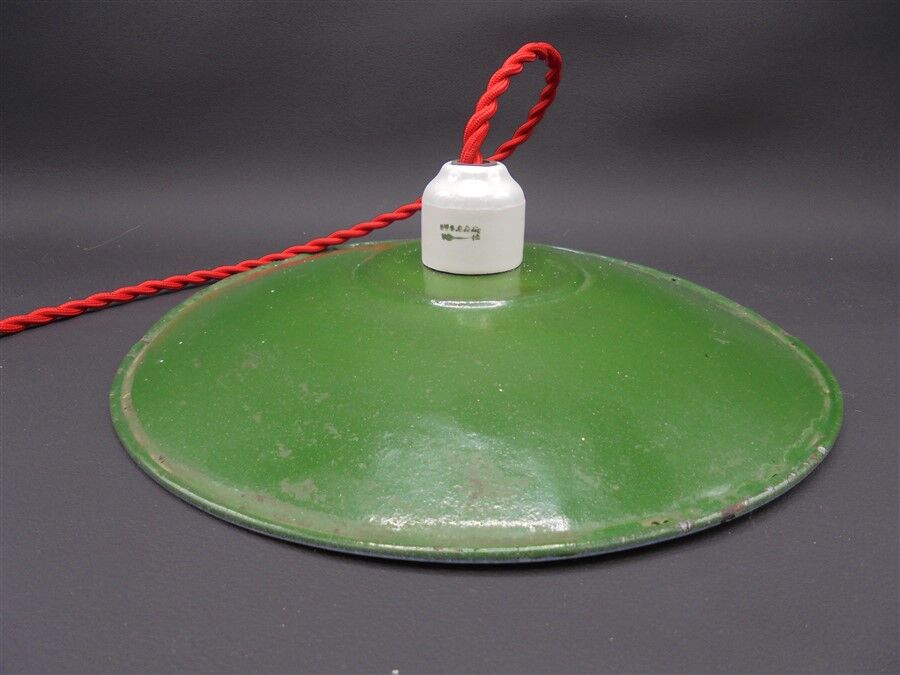 Green enamelled steel hanging