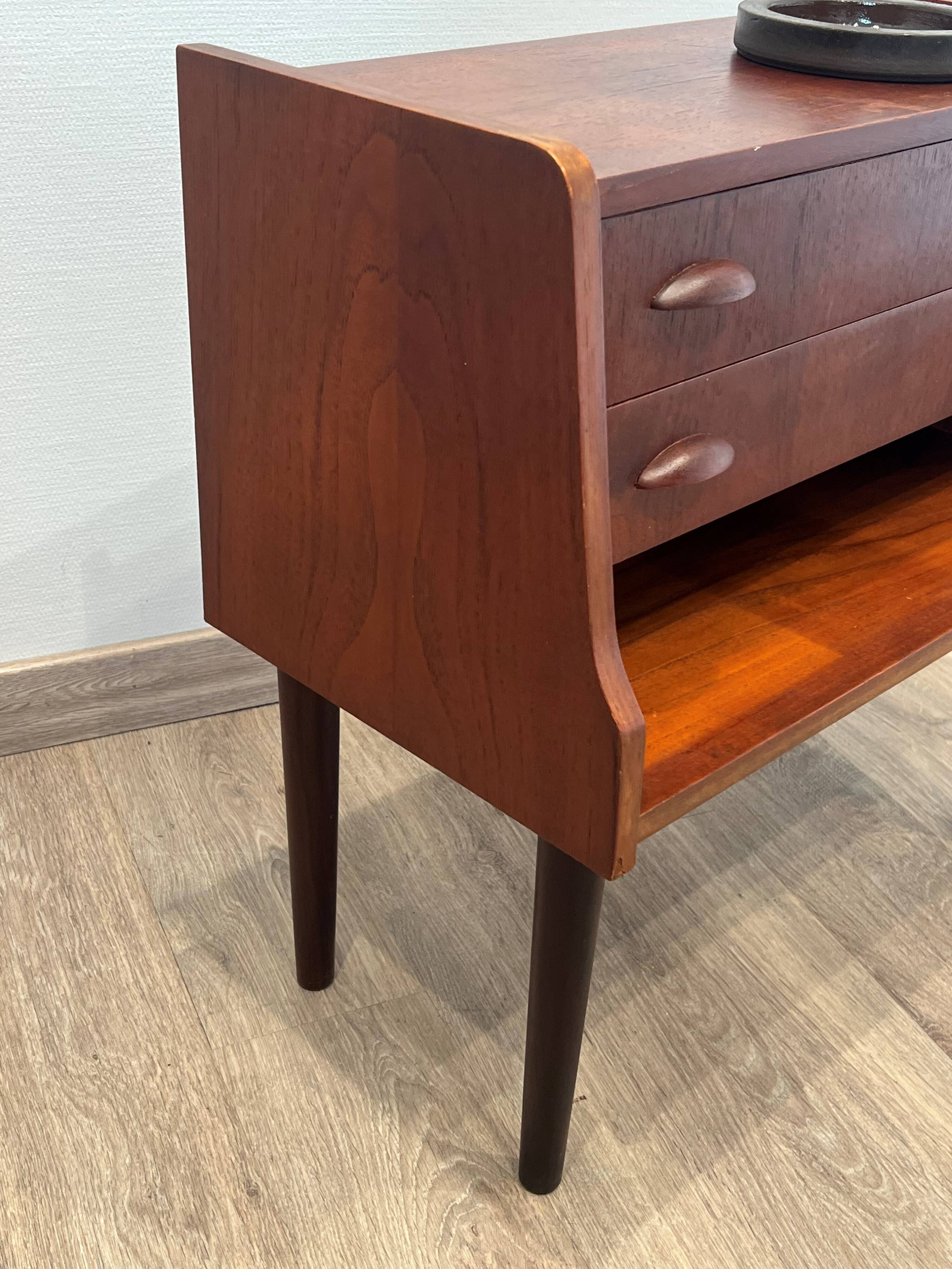 Scandinavian teak chest of drawers from the 1960s, Denmark.