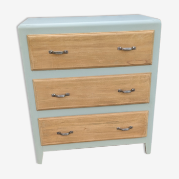 Upgraded compass foot chest of drawers