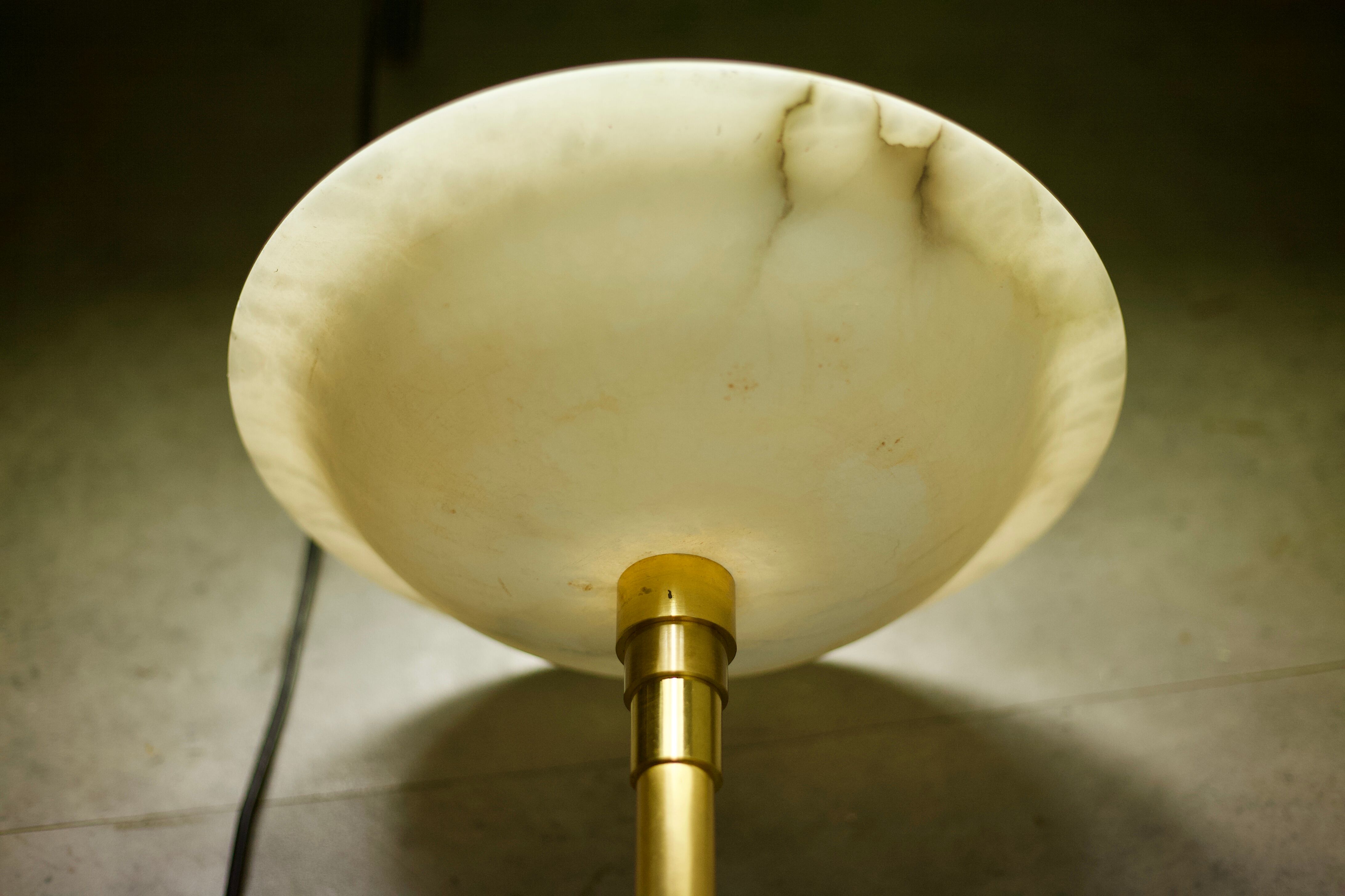 Floor lamp Gianfranco Frattini, metal gold and alabaster, Relco Milano
