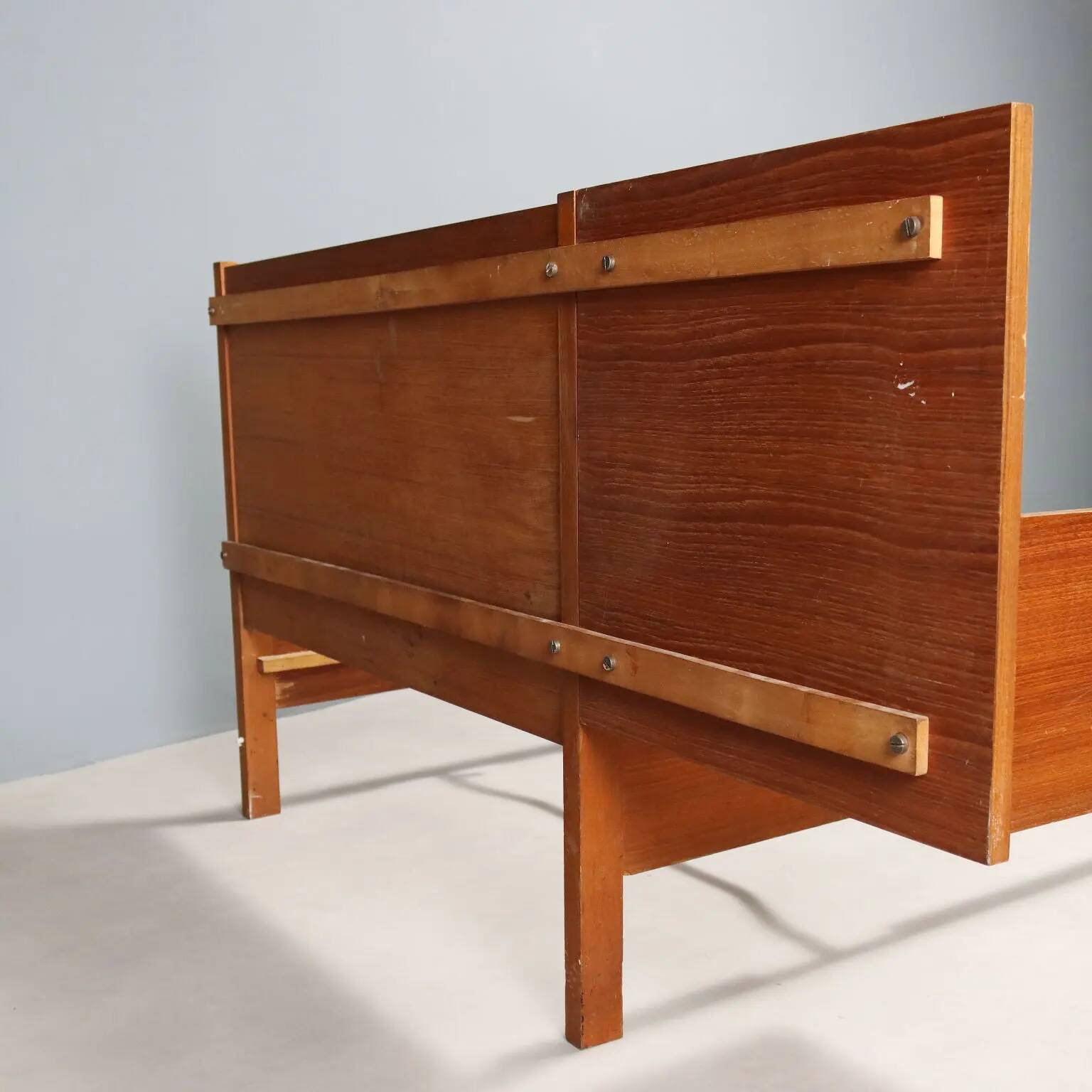 Lit vintage design with bedside table, teak veneer, fabric, 1960s.