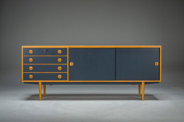 Buffet en pin de style moderne du milieu du siècle, de la marque Musterring International, années 1960