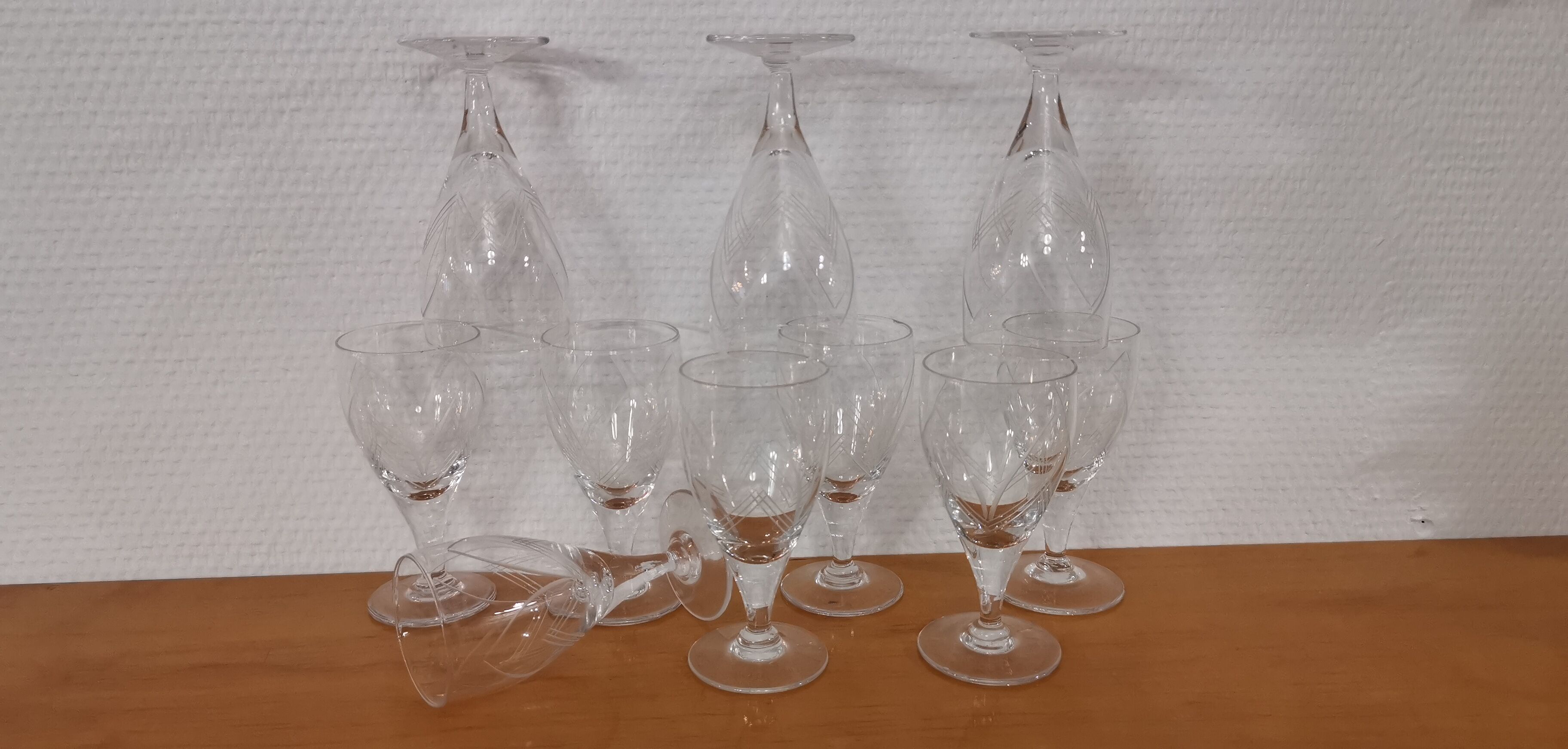 Old very fine stemmed glasses in chiseled crystal from the 50s