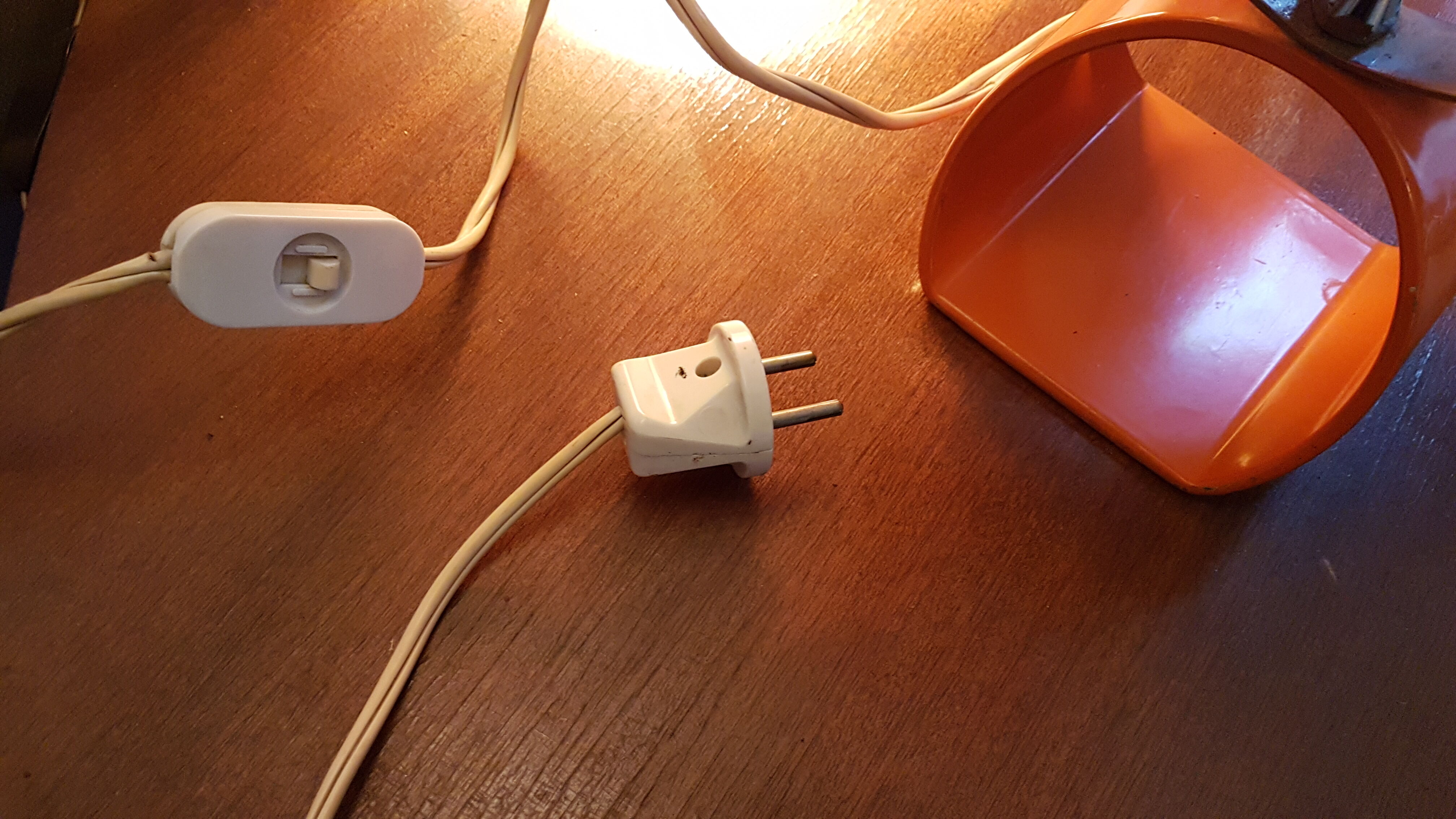 Lamp metal of the years 70