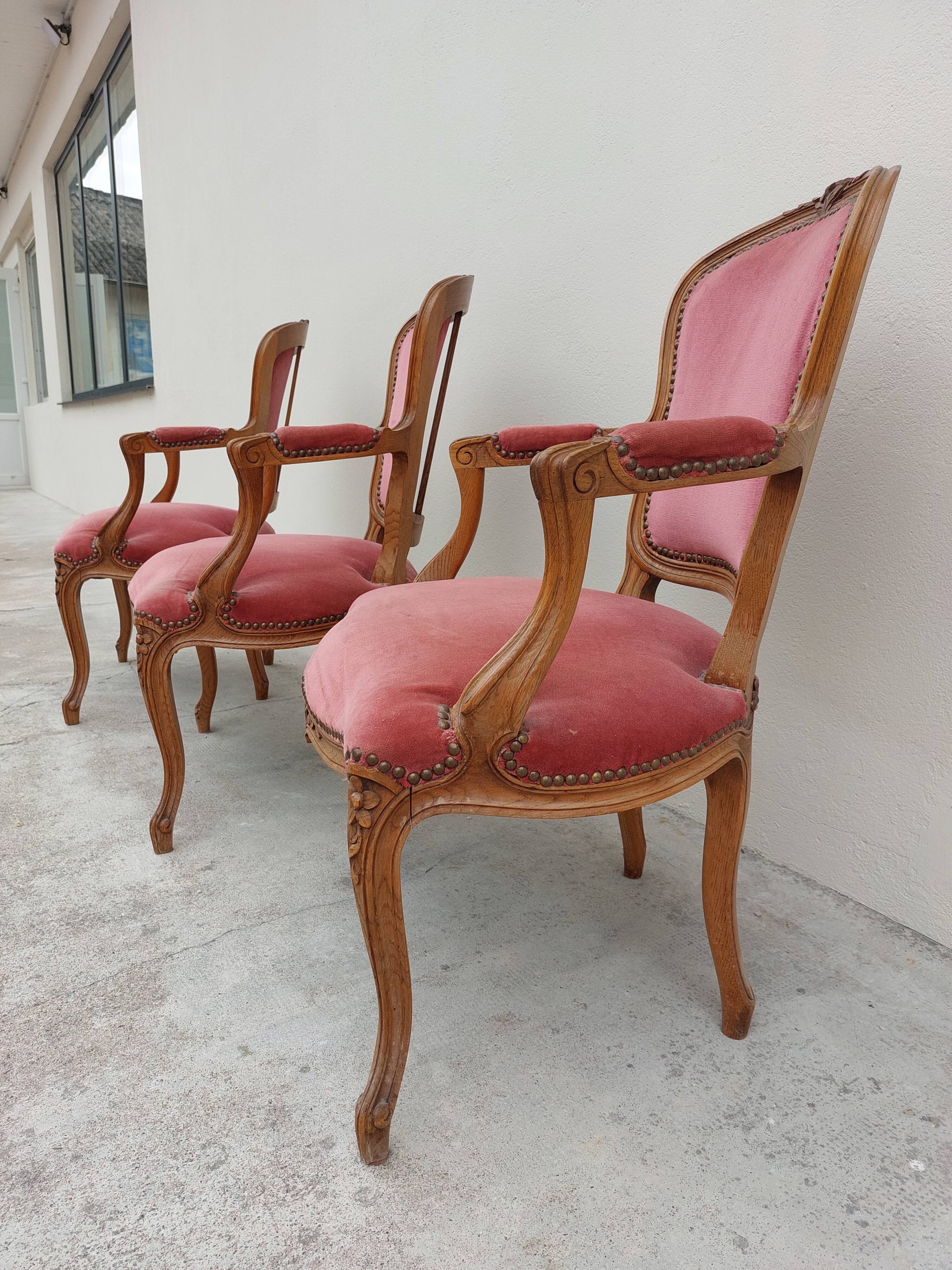 Series of 3 Louis XV chairs in old oak