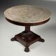 Table basse en acajou du XIXe siècle