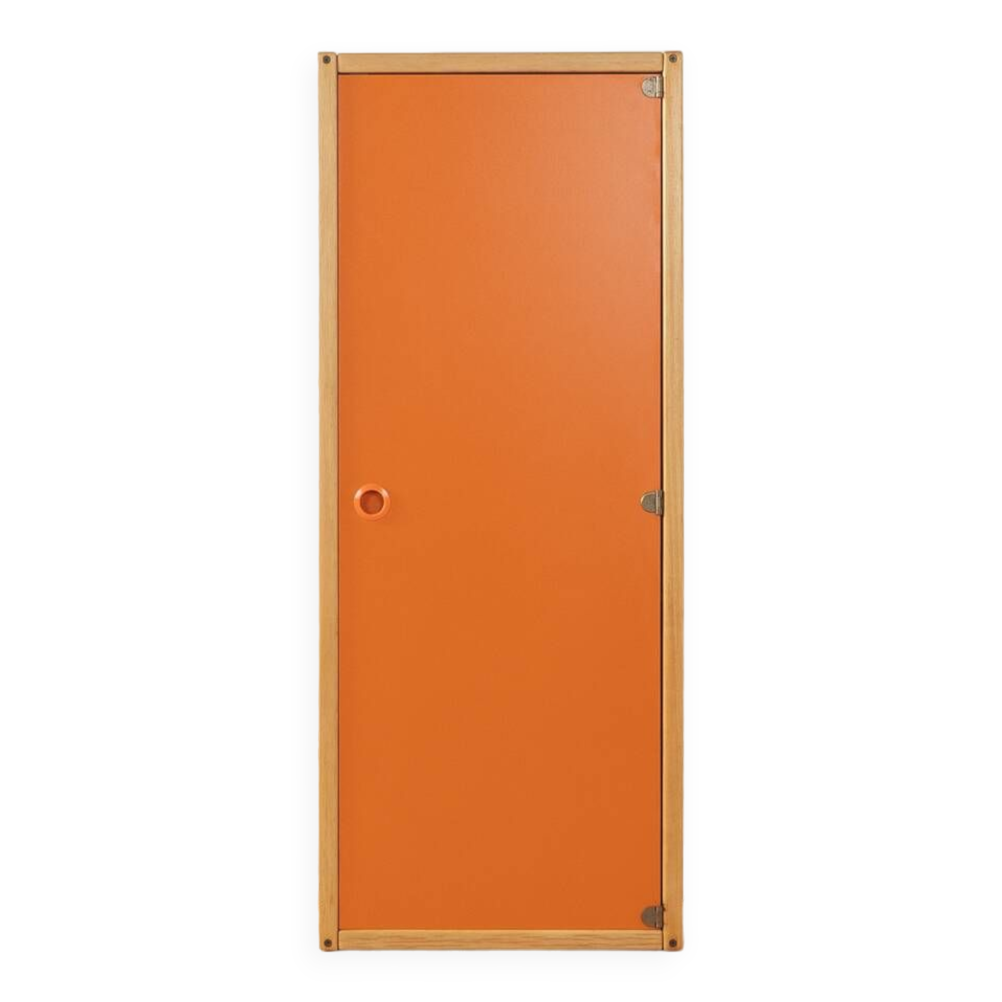 Flötotto dresser