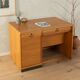 Bureau en placage de chêne, années 1950