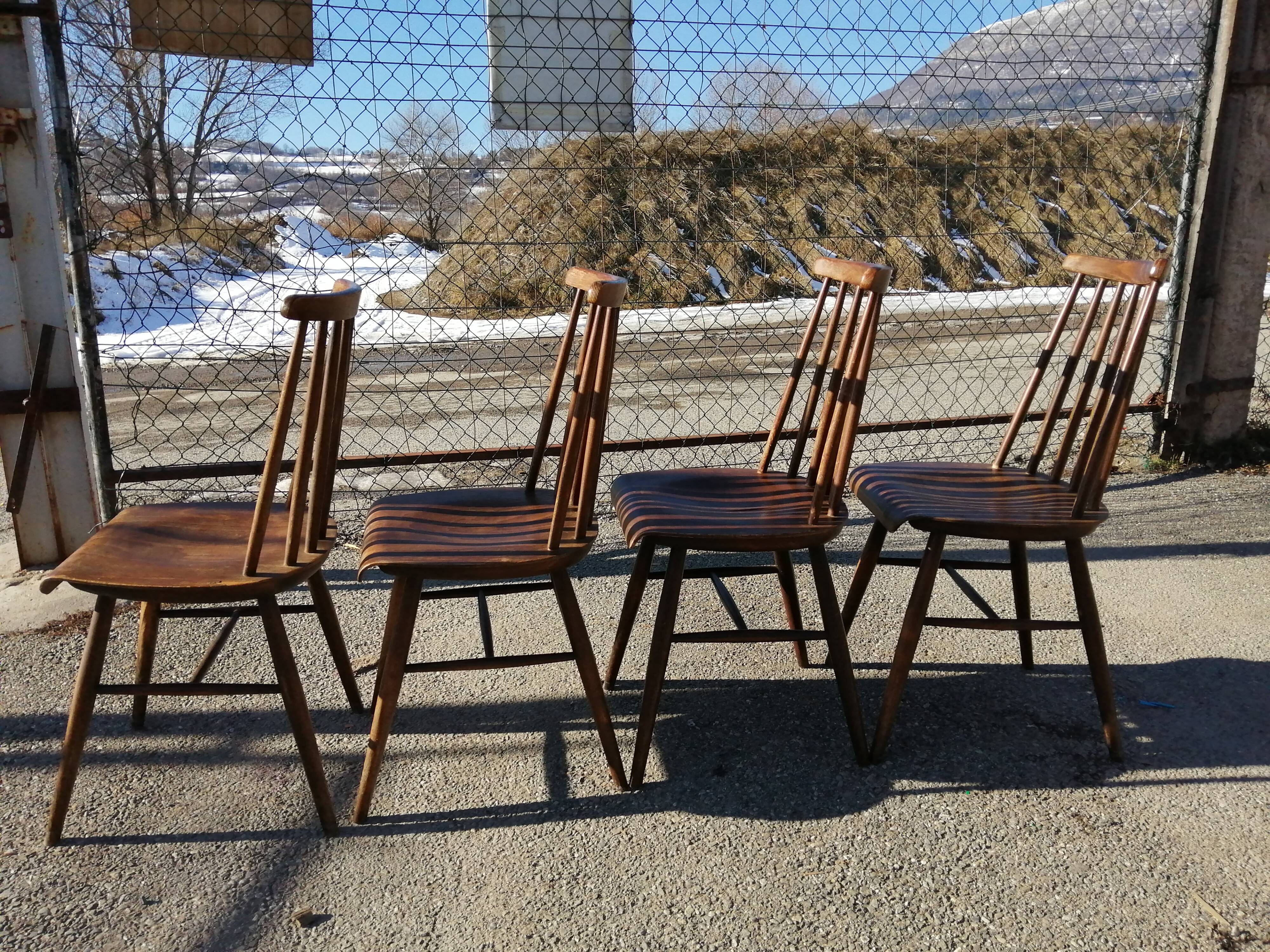 Series of 4 scandinavian chairs