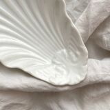 Ravier coquillage en porcelaine ancienne