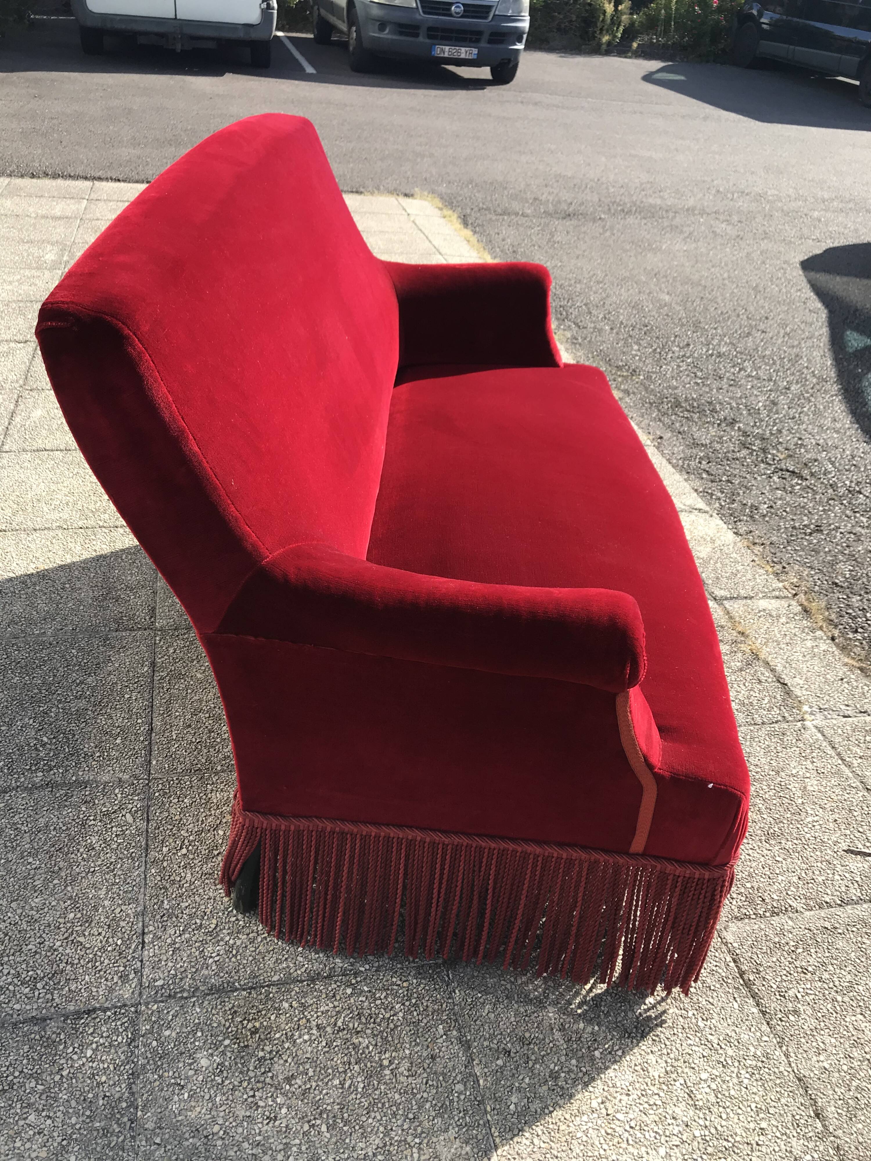 Napoleon III era toad sofa