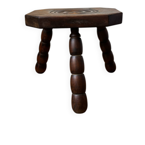 tabouret tripode en bois