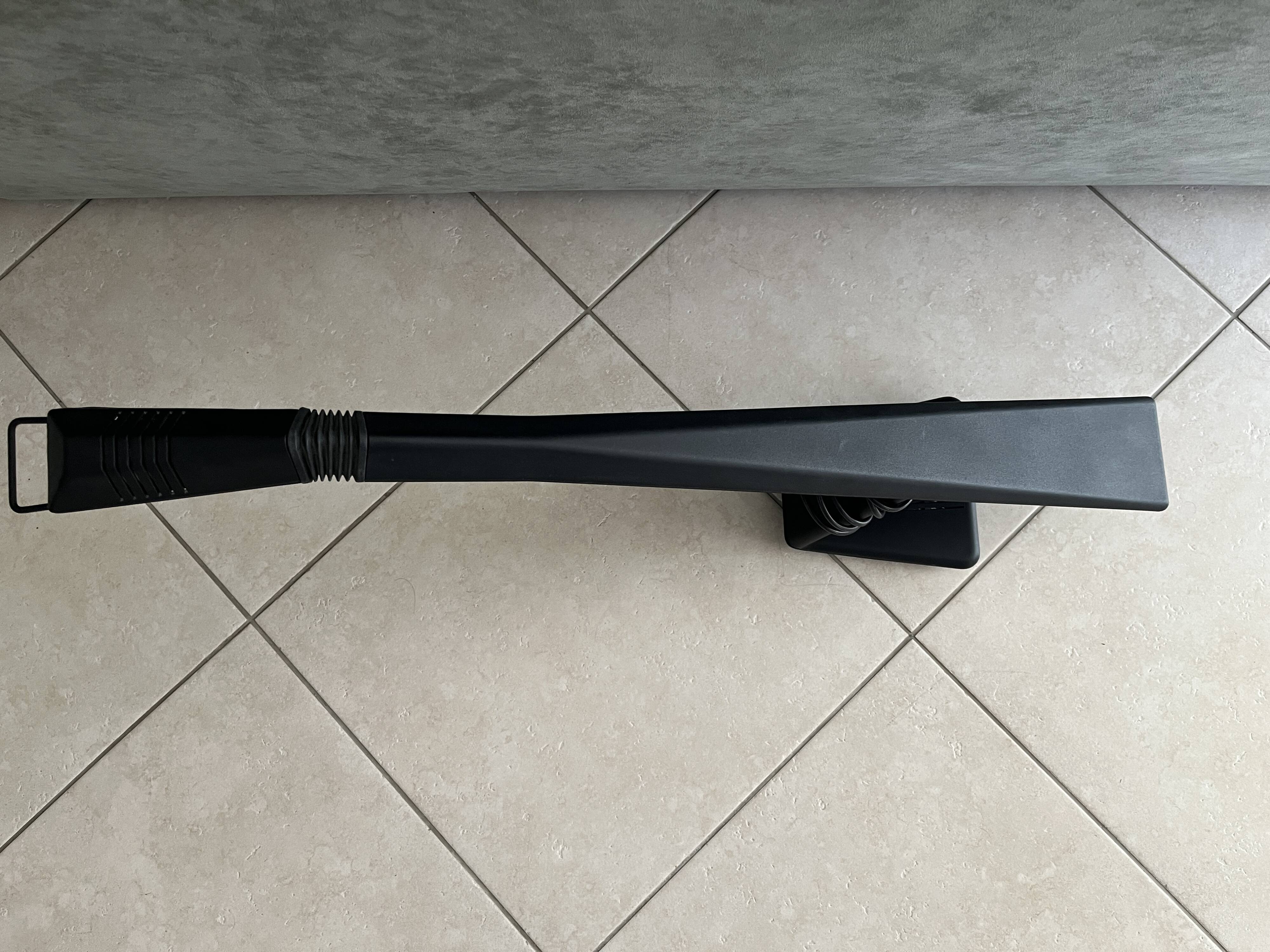 Desk lamp - italian made from the 80s by progetti - design by g. tonetti