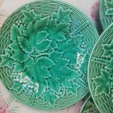 5 plates vine and basketry in slurry by Gien