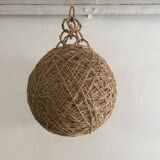 Suspension globe en  osier