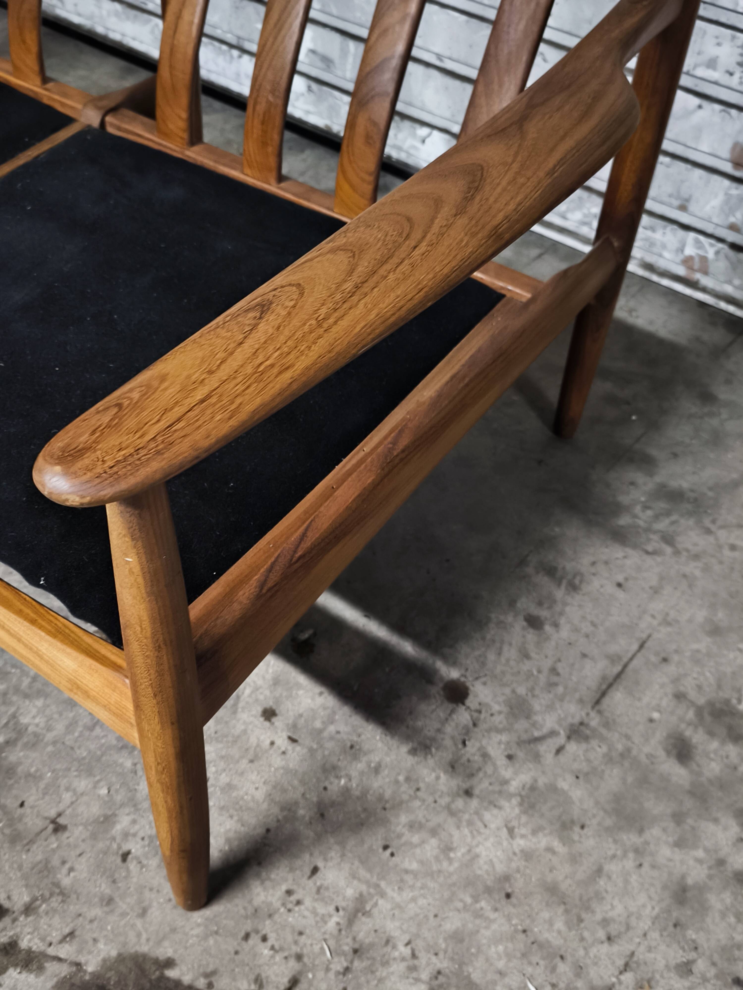 Vintage Scandinavian teak sofa bench from the 1960s.