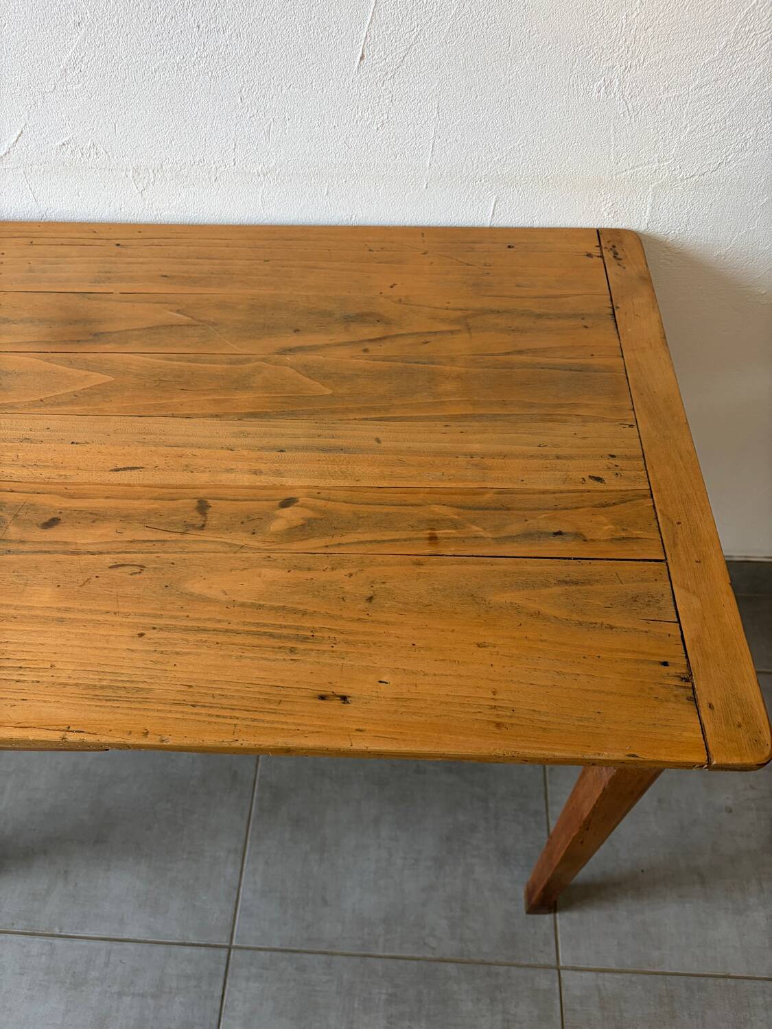 Charming vintage oak table/desk