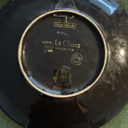 Plate from the Longwy Art workshop, numbered and signed L.Valenti.