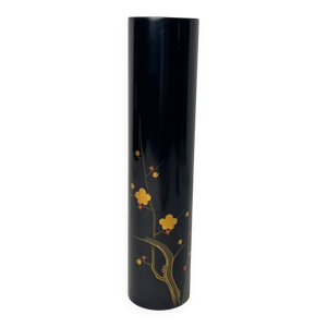 Japon, vase rouleau bois