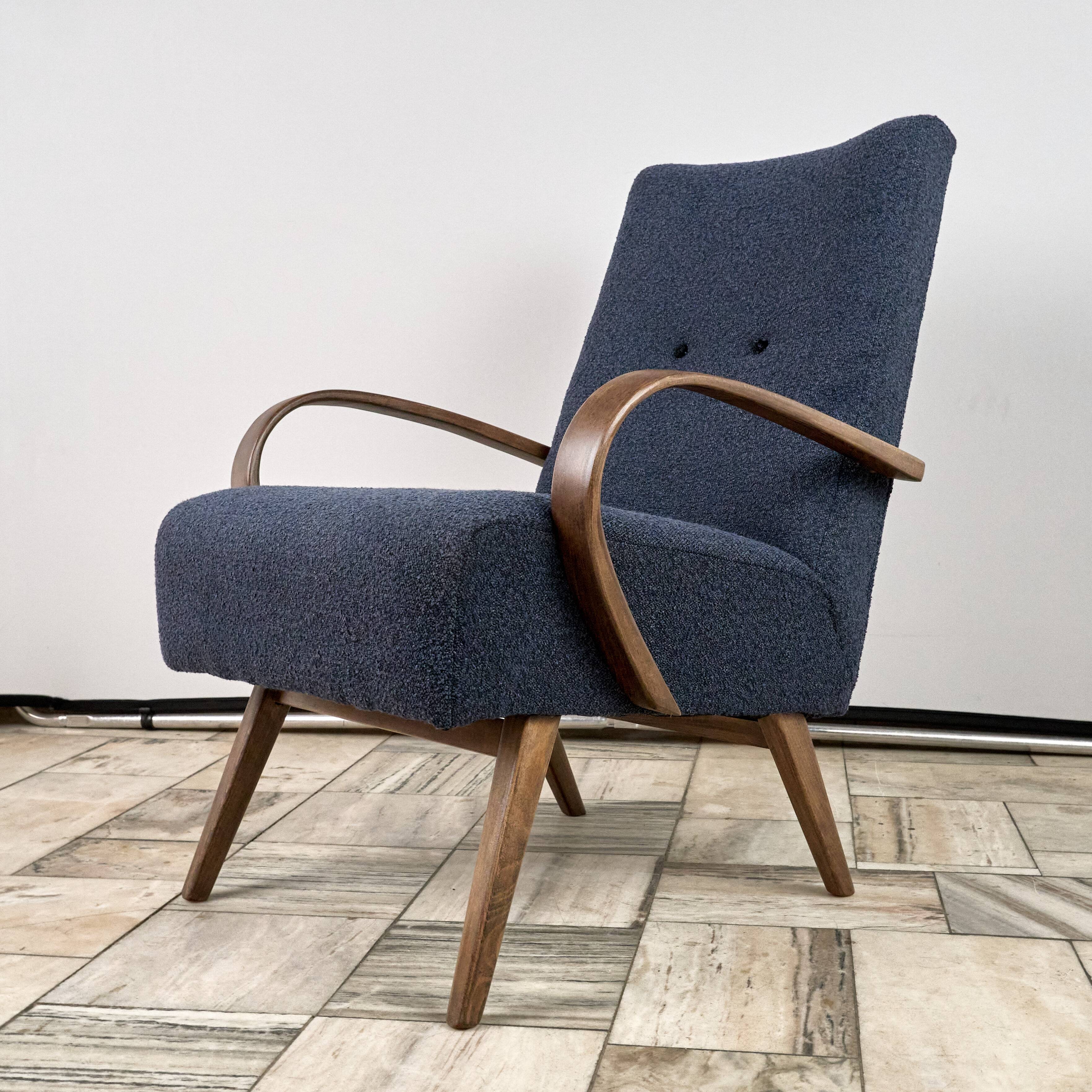 Fauteuil vintage conçu par Jindrich Halabala, années 1950, Tchécoslovaquie