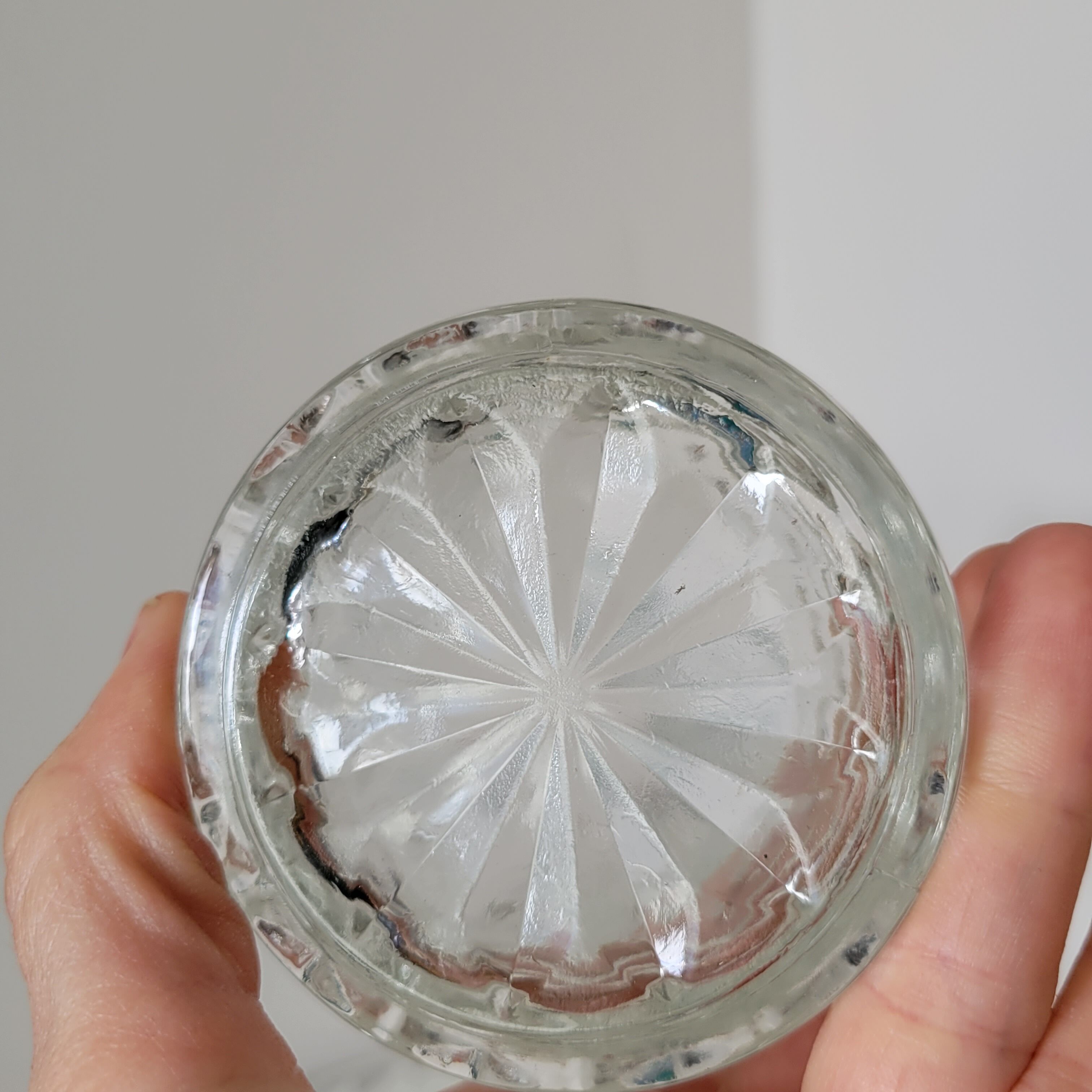 Whisky decanter 900 ml and 4 glasses 230 ml