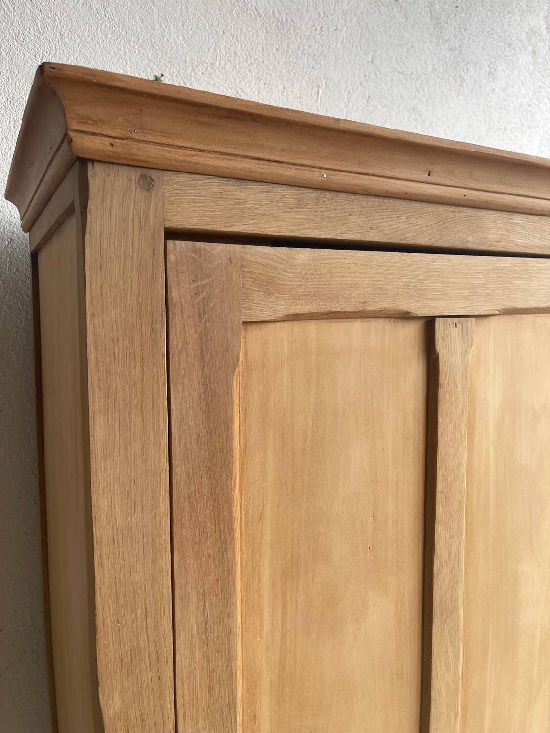 Wardrobe / bonnetière