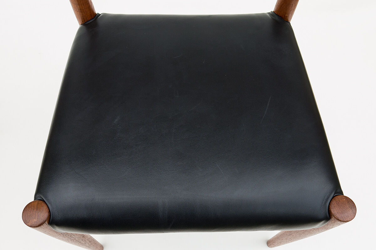 Danish MK 200 Chairs in Teak by Arne Hovmand-Olsen for Mogens Cold, Set of 4