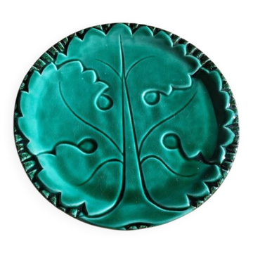 flat dish in slipware